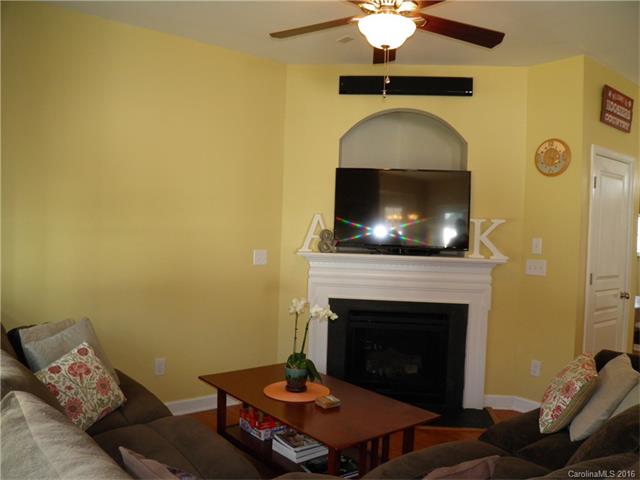 9347 Glenashley Dr, Cornelius, NC 28031 photo 6