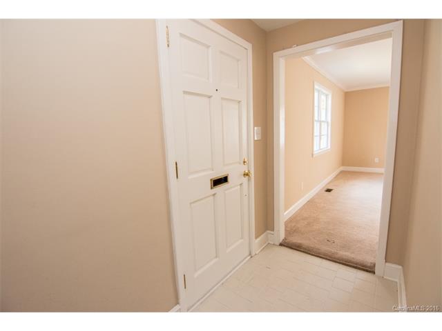 707 Barr St, Lancaster, SC 29720 photo 4