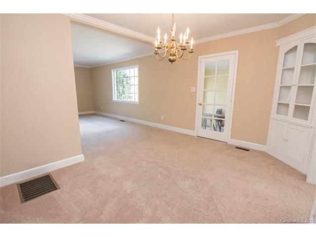 707 Barr St, Lancaster, SC 29720 photo 10