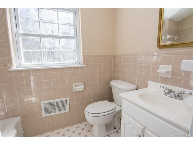707 Barr St, Lancaster, SC 29720 photo 21