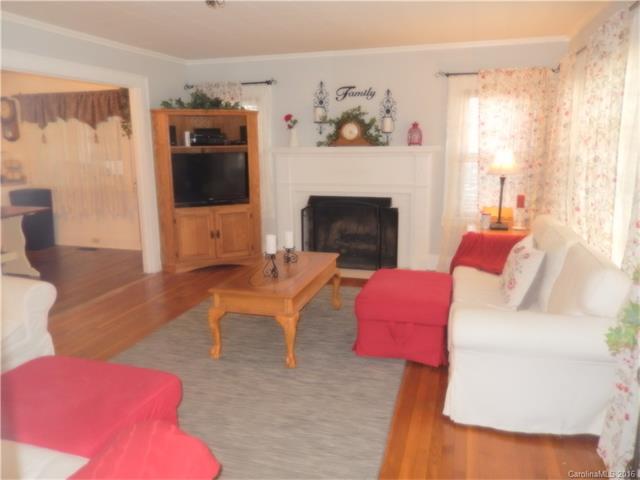 1104 13th St, Kannapolis, NC 28083 photo 3