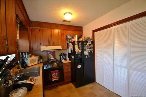 8008 Secluded Ln, Denver, NC 28037 photo 6