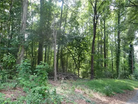 215 3rd Nw Ave NW, Conover, NC 28613 photo 1