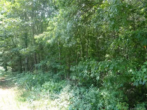 215 3rd Nw Ave NW, Conover, NC 28613 photo 7
