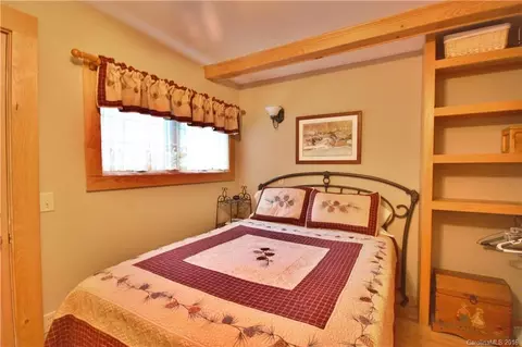 752 Dillard Rd, Sylva, NC 28779 photo 14