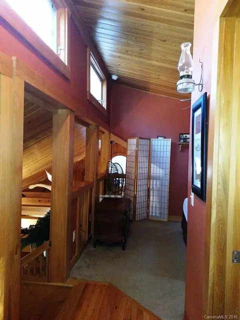 752 Dillard Rd, Sylva, NC 28779 photo 9