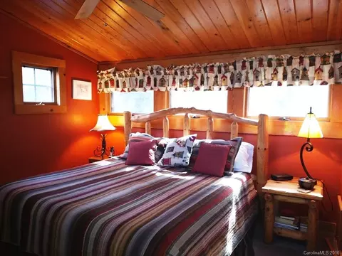 752 Dillard Rd, Sylva, NC 28779 photo 8