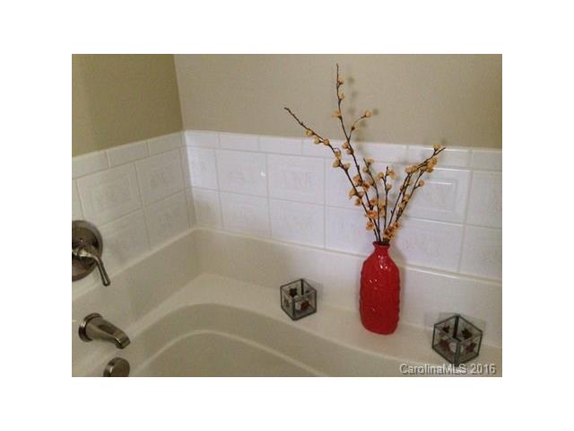 20309 Harroway Dr, Cornelius, NC 28031 photo 12