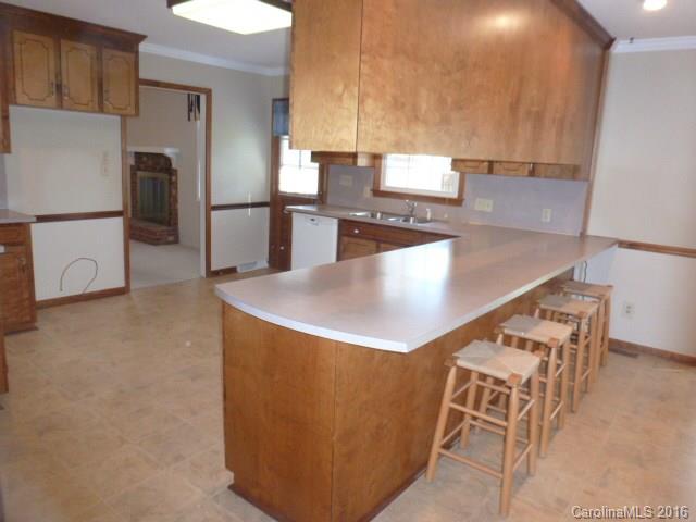592 Freemont Dr, Lancaster, SC 29720 photo 9