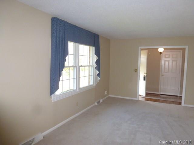 592 Freemont Dr, Lancaster, SC 29720 photo 4