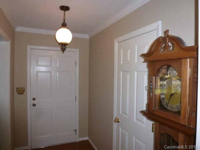 592 Freemont Dr, Lancaster, SC 29720 photo 2
