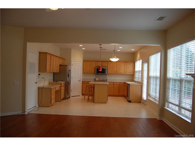 20215 Beard St, Cornelius, NC 28031 photo 6