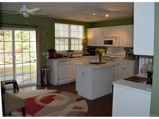 18110 Bluff Inlet Rd, Cornelius, NC 28031 photo 4