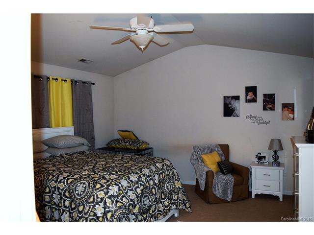 18110 Bluff Inlet Rd, Cornelius, NC 28031 photo 8