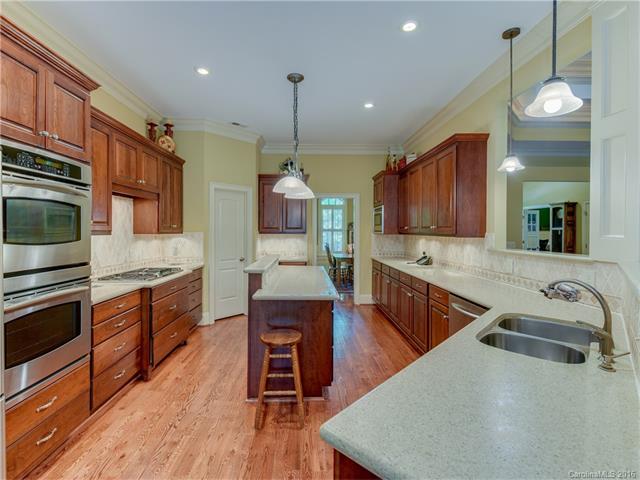 6706 Fox Ridge Cir, Davidson, NC 28036 photo 7