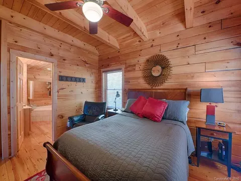 10 Hunters Trl, Sylva, NC 28779 photo 15