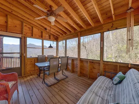 10 Hunters Trl, Sylva, NC 28779 photo 12