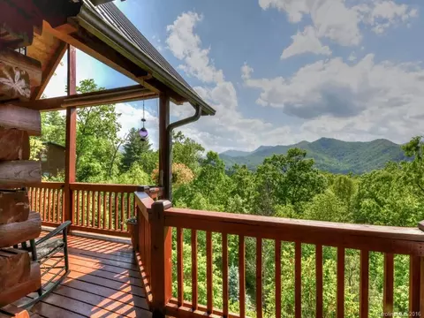 10 Hunters Trl, Sylva, NC 28779 photo 23