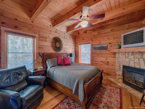 10 Hunters Trl, Sylva, NC 28779 photo 16