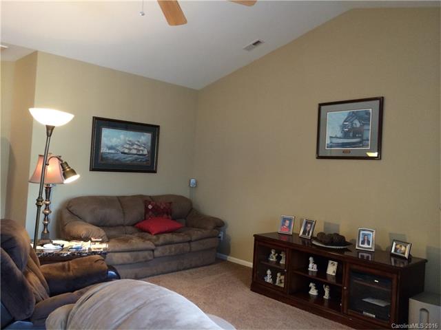 16516 Amberside Rd, Cornelius, NC 28031 photo 3