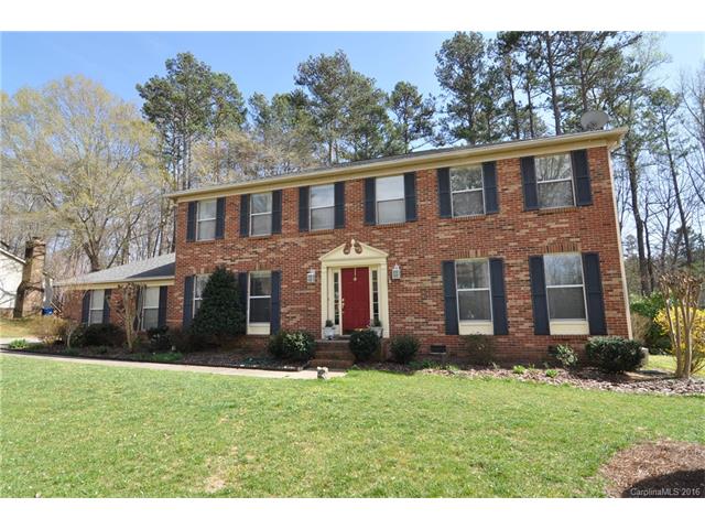301 Minden Ln, Matthews, NC 28105 photo 1