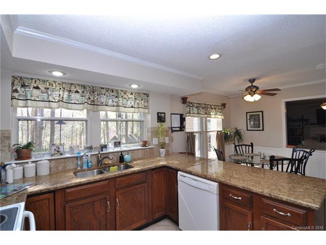 301 Minden Ln, Matthews, NC 28105 photo 6
