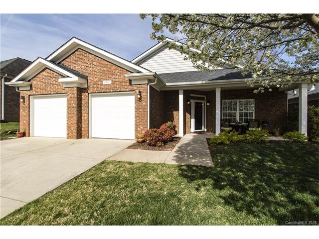 2219 Smith Harbour Dr, Denver, NC 28037 photo 1