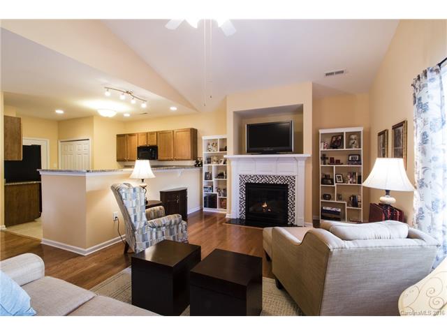2219 Smith Harbour Dr, Denver, NC 28037 photo 9