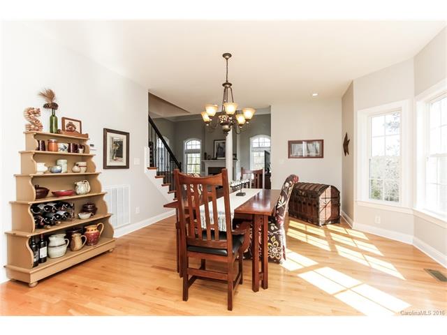 370 Squirrel Ln, Clover, SC 29710 photo 12