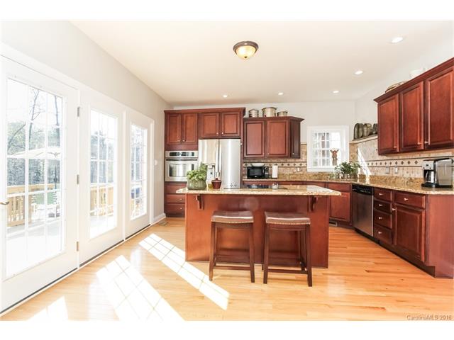 370 Squirrel Ln, Clover, SC 29710 photo 13