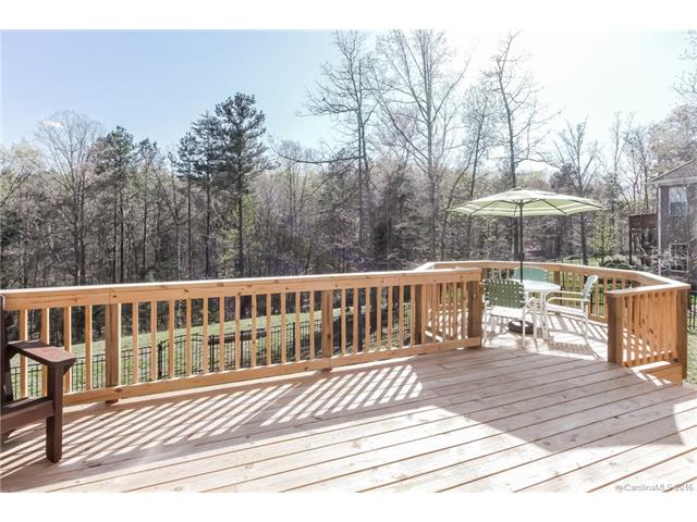 370 Squirrel Ln, Clover, SC 29710 photo 23