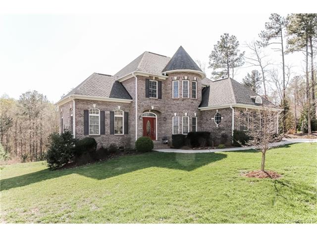 370 Squirrel Ln, Clover, SC 29710 photo 3