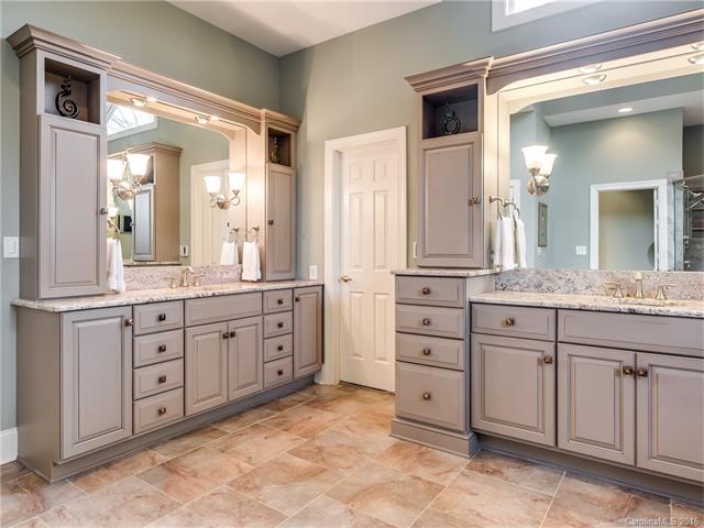 19034 Peninsula Point Dr, Cornelius, NC 28031 photo 13