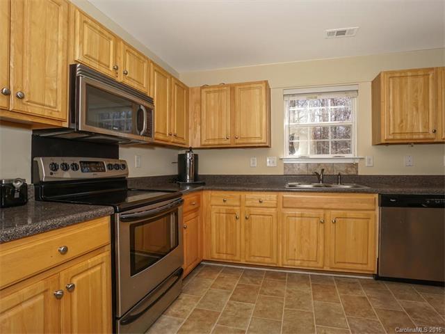 10232 Glenmeade Rd, Cornelius, NC 28031 photo 5