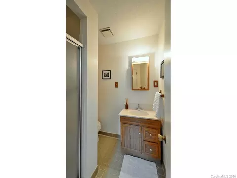 128 Camelot Dr, Clyde, NC 28721 photo 17