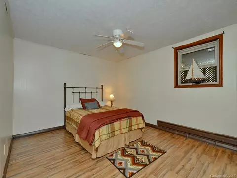 128 Camelot Dr, Clyde, NC 28721 photo 16