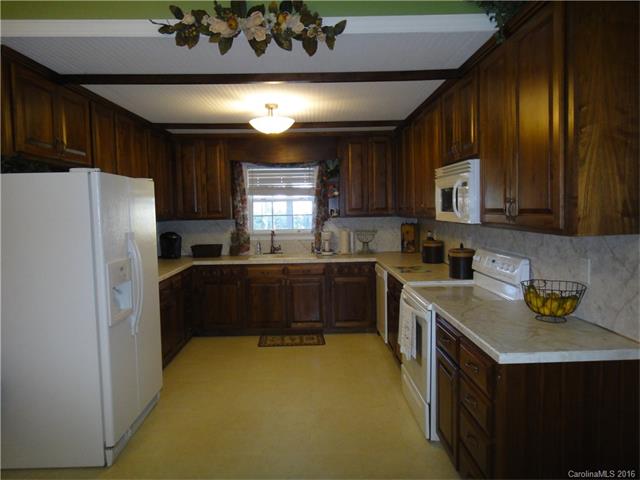 20006 Five Point Rd, Locust, NC 28097 photo 11