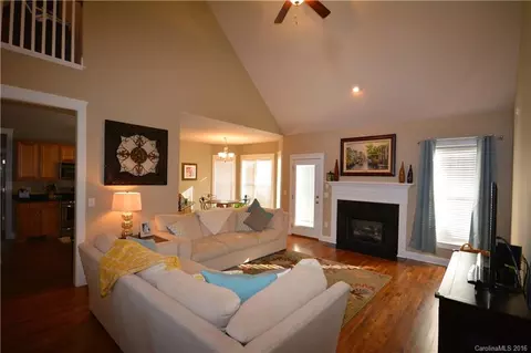 225 Nut Hatch Loop, Arden, NC 28704 photo 2