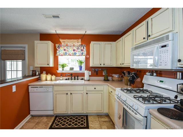 1015 Omaha Dr, Monroe, NC 28110 photo 8