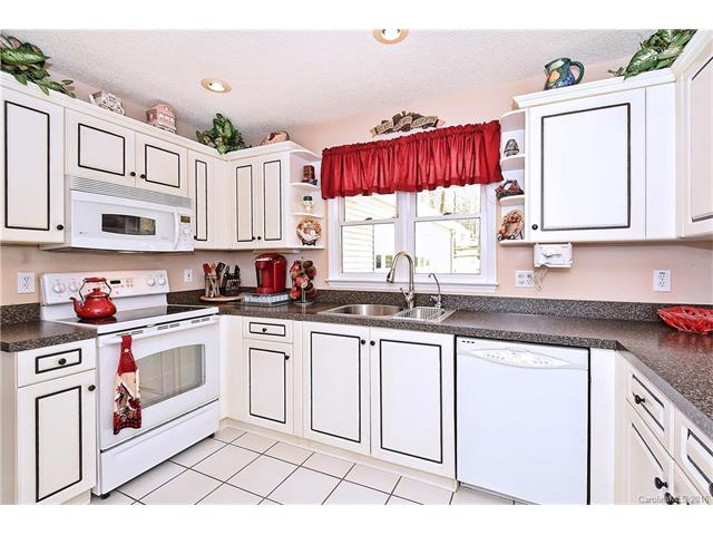 190 Crosscut Dr, Denver, NC 28037 photo 6