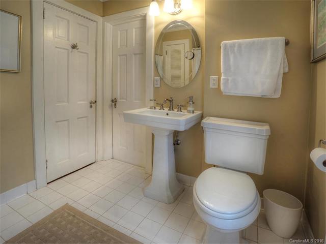 212 Roundway Down, Davidson, NC 28036 photo 14