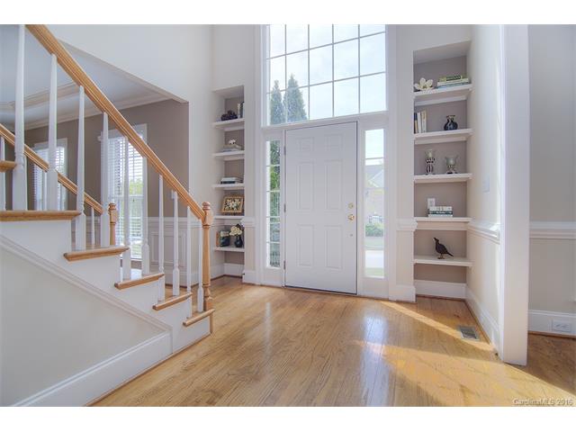183 Melbourne Dr, Fort Mill, SC 29708 photo 2