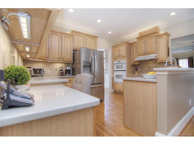 183 Melbourne Dr, Fort Mill, SC 29708 photo 5