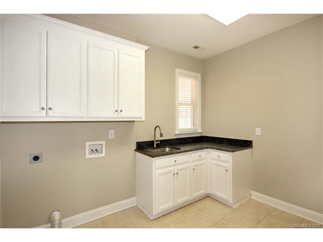 20534 Deep Cove Ct, Cornelius, NC 28031 photo 12