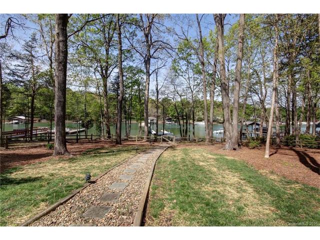 20534 Deep Cove Ct, Cornelius, NC 28031 photo 22