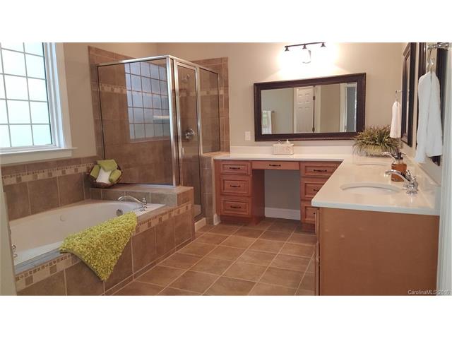 20534 Deep Cove Ct, Cornelius, NC 28031 photo 9