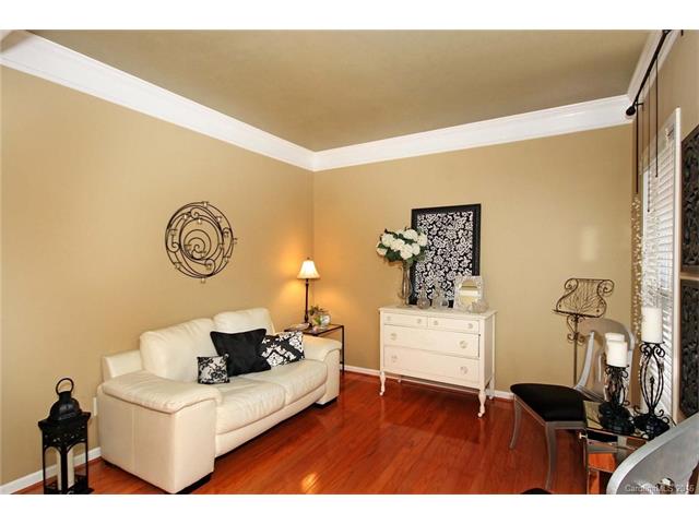 10635 Quarrier Dr, Cornelius, NC 28031 photo 5
