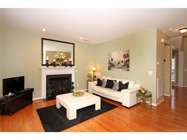 10635 Quarrier Dr, Cornelius, NC 28031 photo 7