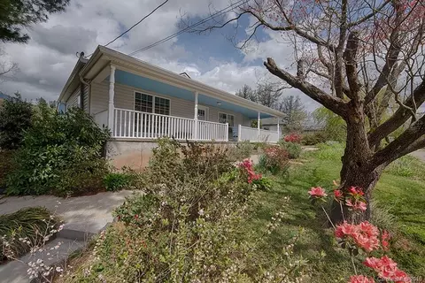 135 Hampton St, Sylva, NC 28779 photo 5