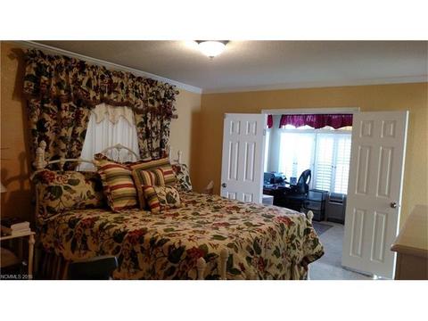 25 Sweden Lane Ln, Clyde, NC 28721 photo 14